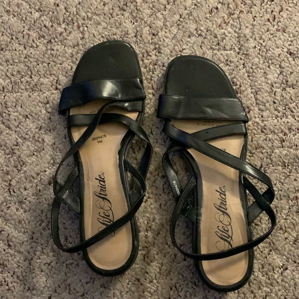 Life Stride sandals